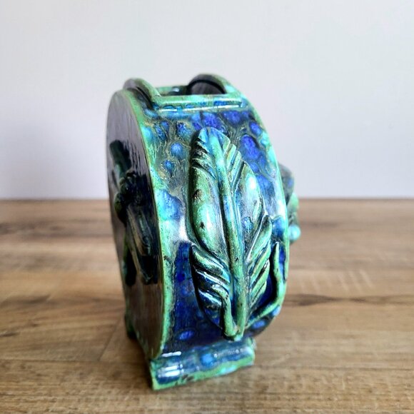 Rare handmade pottery whimsical vase or money saver with face image. Signed. - Picture 8 of 13